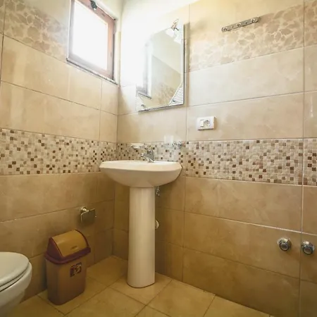 Hotel Erjani